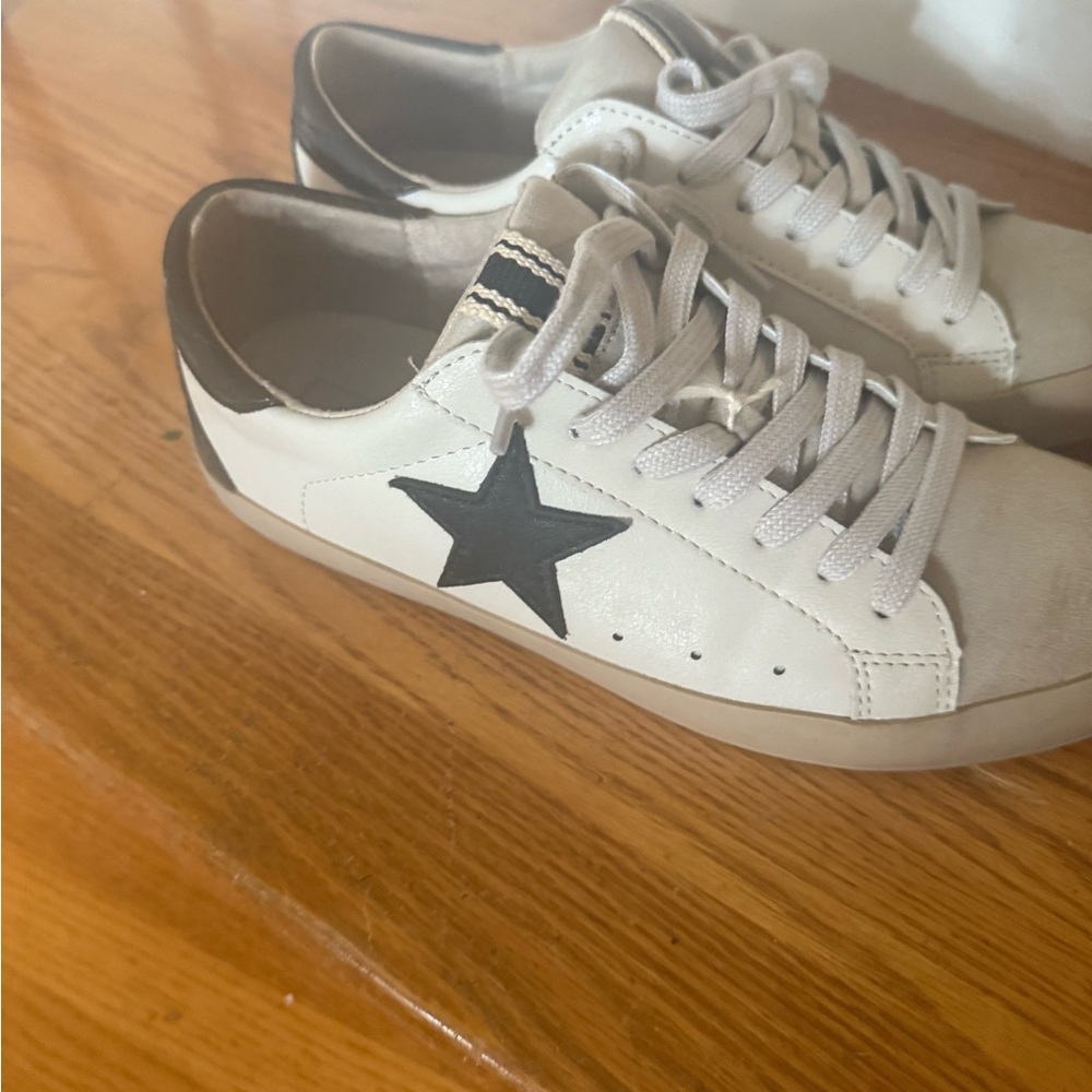 Shu shop brand new sneakers